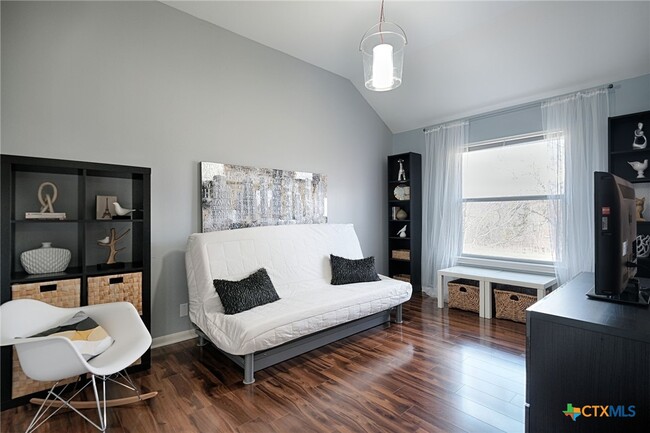 Building Photo - 30209 Oak Tree Dr