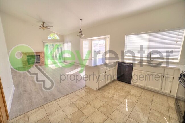 Building Photo - 5627 Terrace Dr