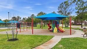 Building Photo - 17915 Quiet Loch Ln