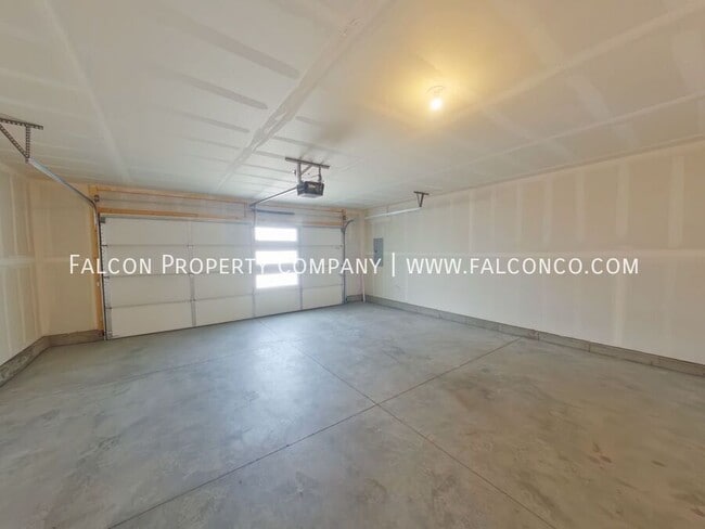 Building Photo - 7263 Rosa Belle Hts