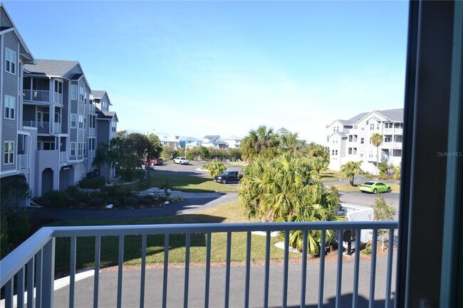 Building Photo - 5728 Biscayne Ct