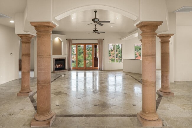 Building Photo - Unfurnished, 1-year long-term rental