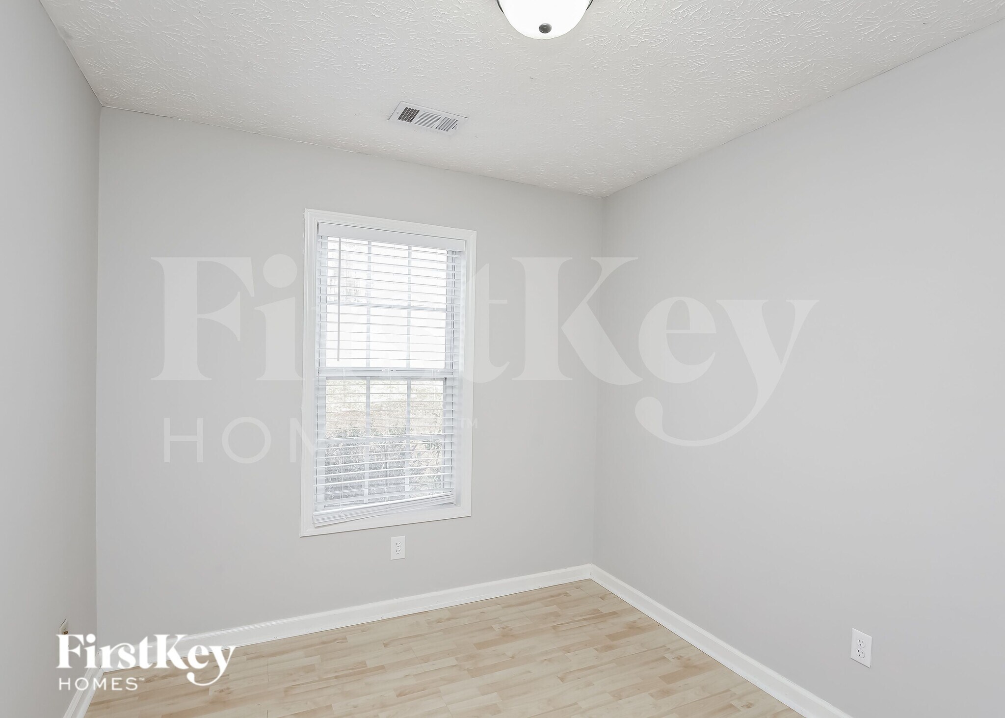 Building Photo - 5183 Sagewood Dr