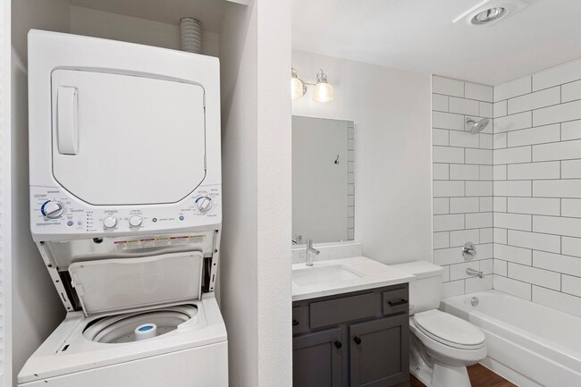 Interior Photo - Ivy Court Apartments