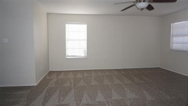 Building Photo - 2609 Hamilton Dr