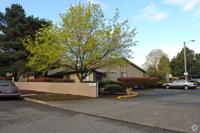 Building Photo - Walnut Grove Apartments