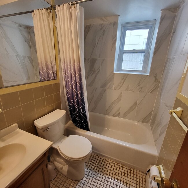 Building Photo - 68 Senior St