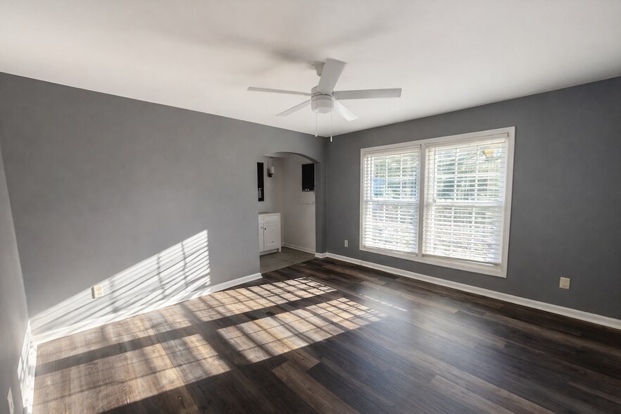 Building Photo - 2317 Patriot Way