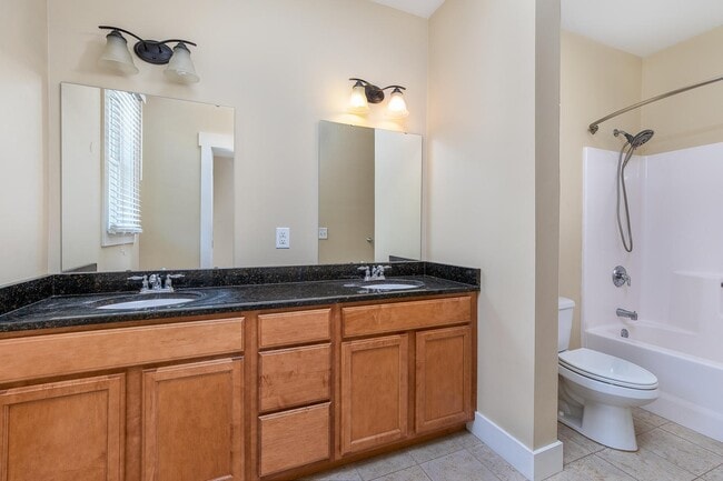 Building Photo - Modern Craftsman-Style Home in West Asheville