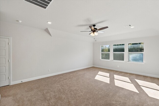 Building Photo - 4434 Verbena St