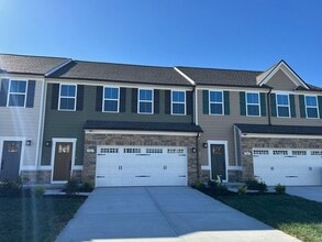Building Photo - FOR LEASE- LESS THAN A YEAR OLD TOWNHOME IN GALLATIN