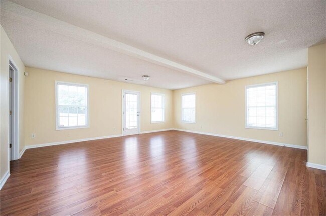 Building Photo - 11517 Haleigh St