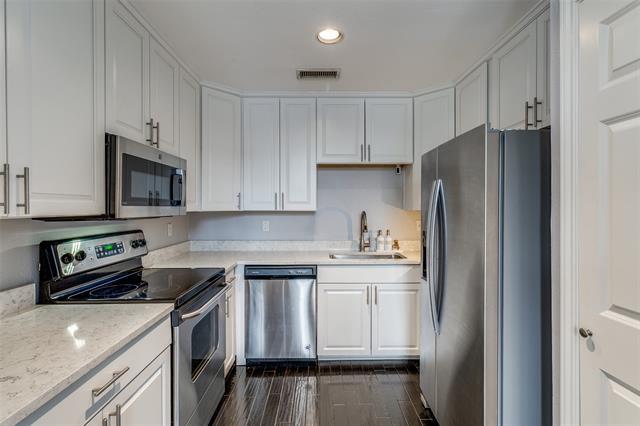 Building Photo - 3311 Blackburn St