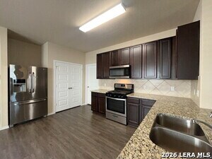Building Photo - 13531 Lily Ln