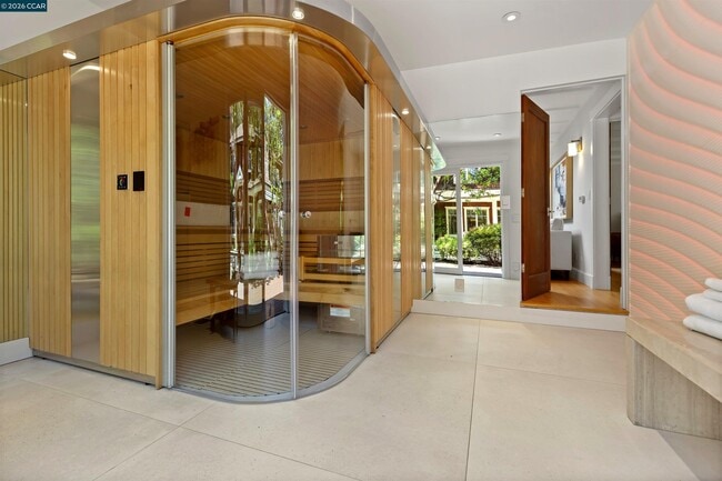 Building Photo - 1754 Reliez Valley Rd