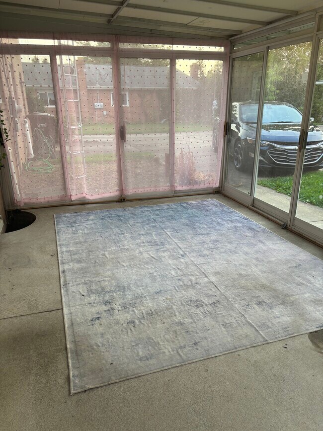 Building Photo - 3511 Becky Cir NW