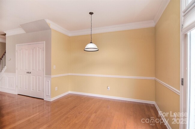 Building Photo - 9420 Rosewood Meadow Ln