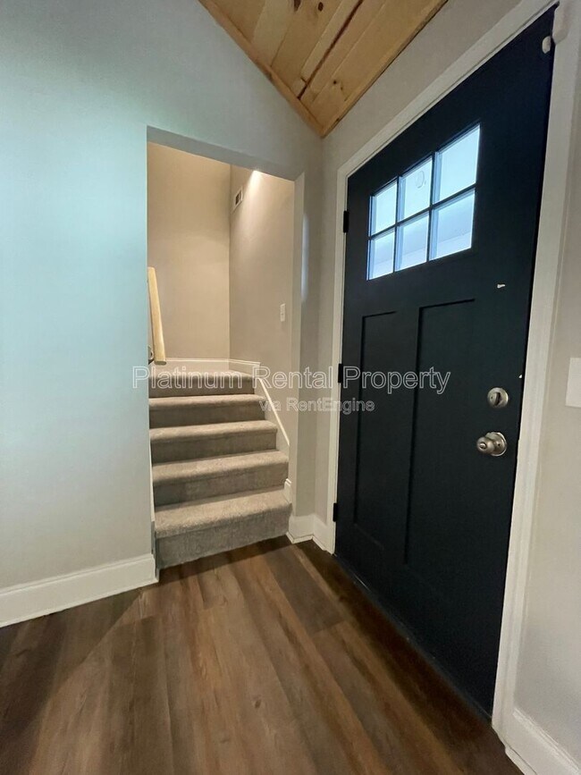 Building Photo - 189 W Jefferson St