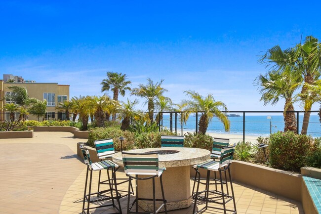 Building Photo - 1310 E Ocean Blvd