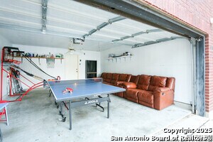 Building Photo - 6406 Regency Ln