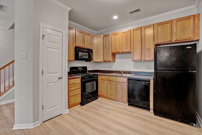 Building Photo - 11701 Coppergate Dr