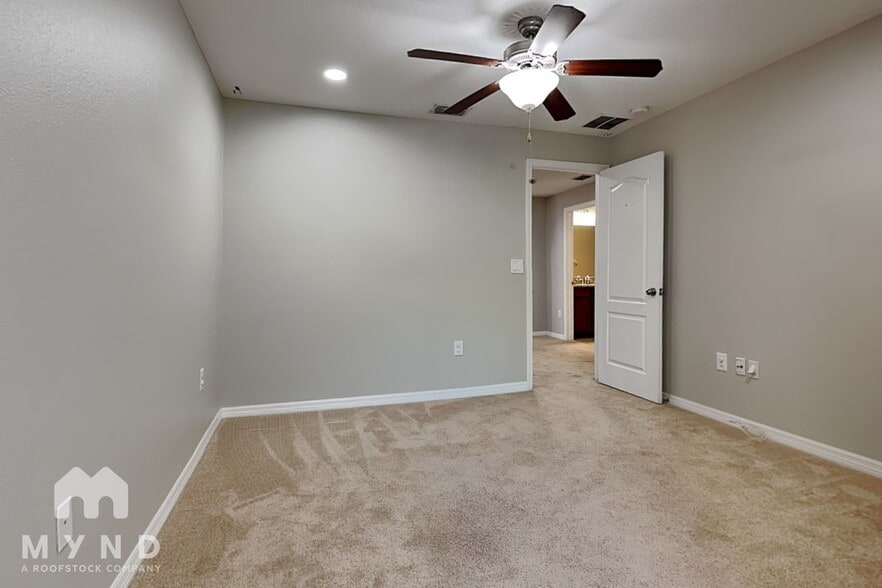 Building Photo - 20321 Starfinder Way