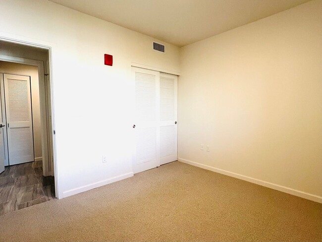 Building Photo - Furnished 2BR/2BA at Ka Malanai in Kailua + Central A/C & 2 Parking