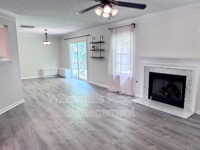 Building Photo - 108 Sturminster Dr