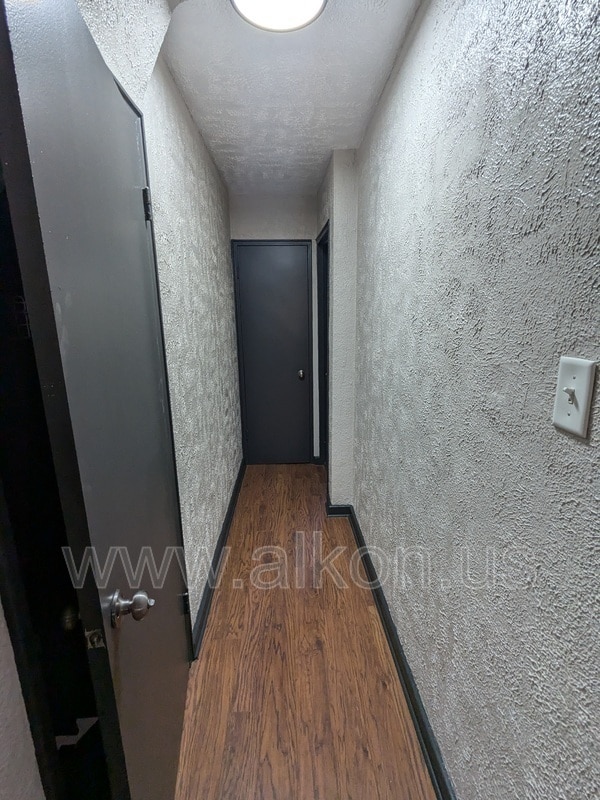 Building Photo - 4205 Coleridge St