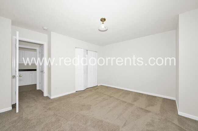 Building Photo - 7737 Solomon Dr