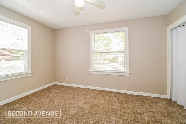 Building Photo - 7027 Barberie St