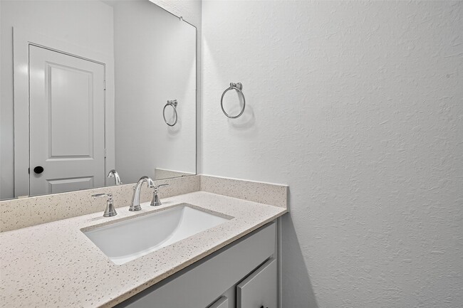 Building Photo - 10934 White Mist Dr