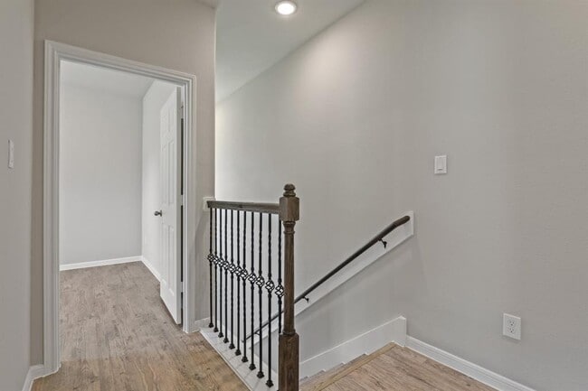 Building Photo - 13504 Axel Ln