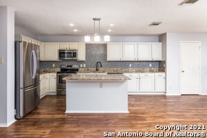 Building Photo - 22046 Pelican Edge