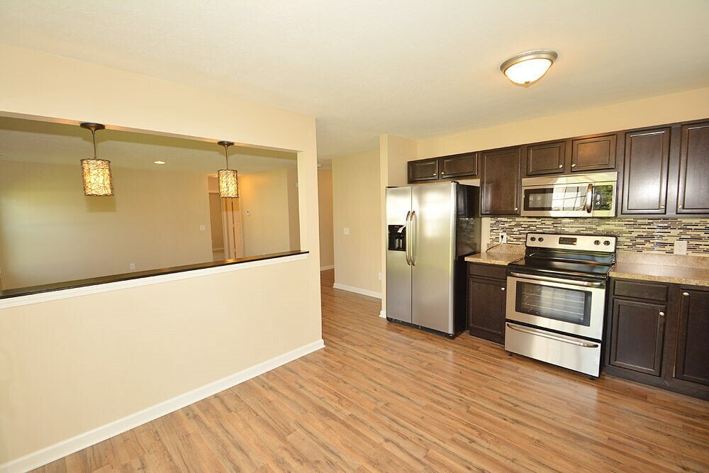 Building Photo - 4062 Magnolia Dr