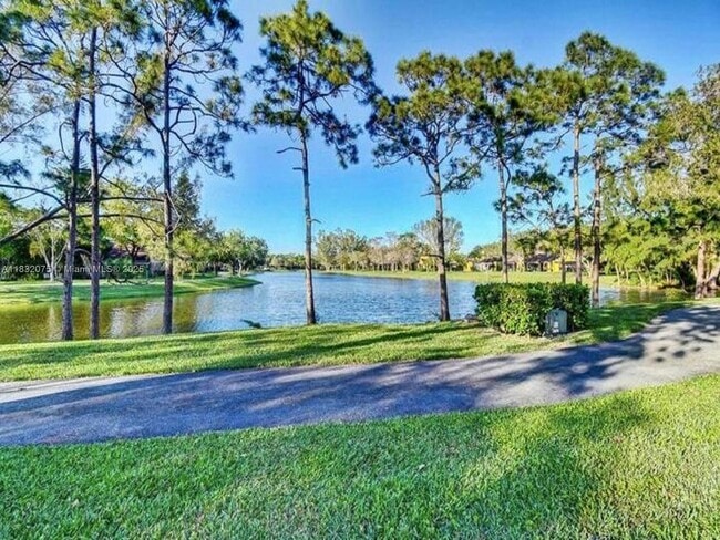 Building Photo - 11572 Timbers Way