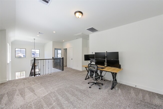 Building Photo - 10636 Wild Chives