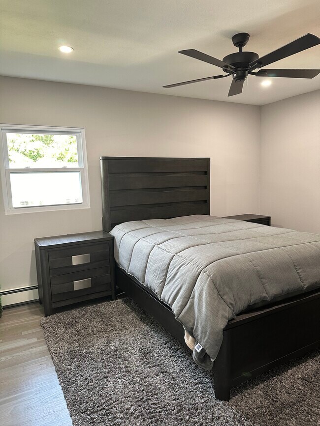 Building Photo - 236 Long Island Ave