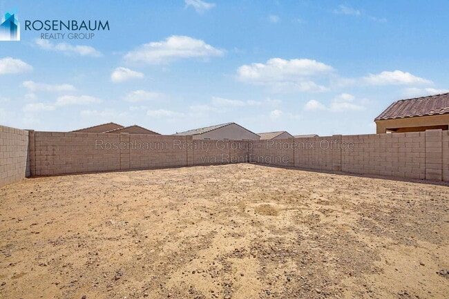 Building Photo - 1353 W Pima Ave