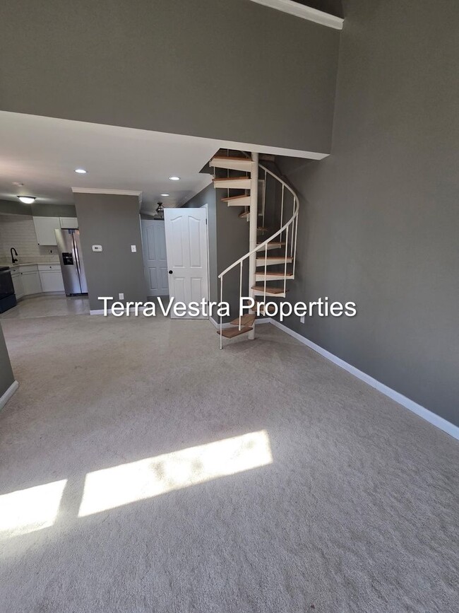 Building Photo - 3 Bed 2.5 Bath in Sicklerville! Eligible for $500 Security Deposit.