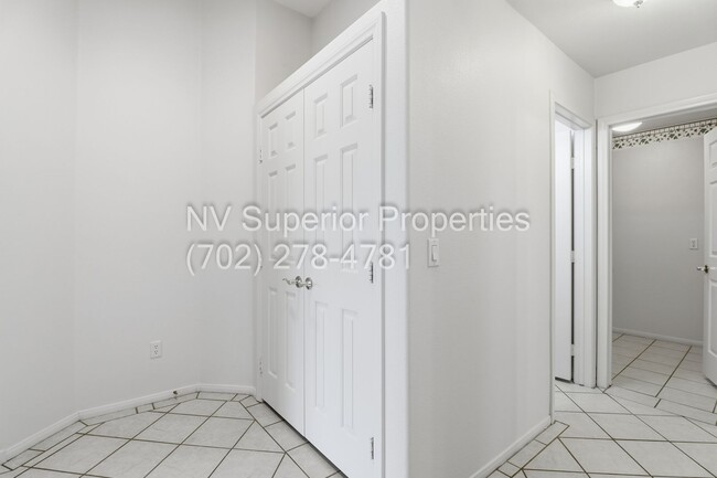 Building Photo - NW!! Single Story!!! 3 Car Garage!!  2 Masters!!! Low Maintenance desert landscape front yard!!  ...