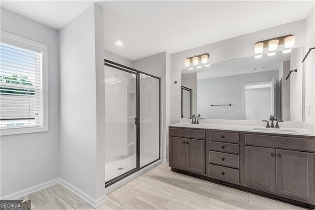 Building Photo - 4582 Cypress Pk Dr