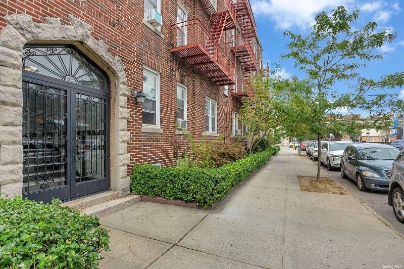 Building Photo - 45-14 43rd St