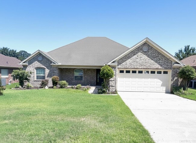 Primary Photo - 1808 Airborn Dr