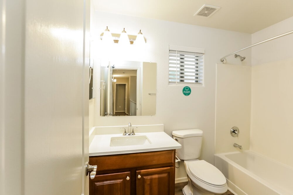 Building Photo - 2768 S 160th Ln