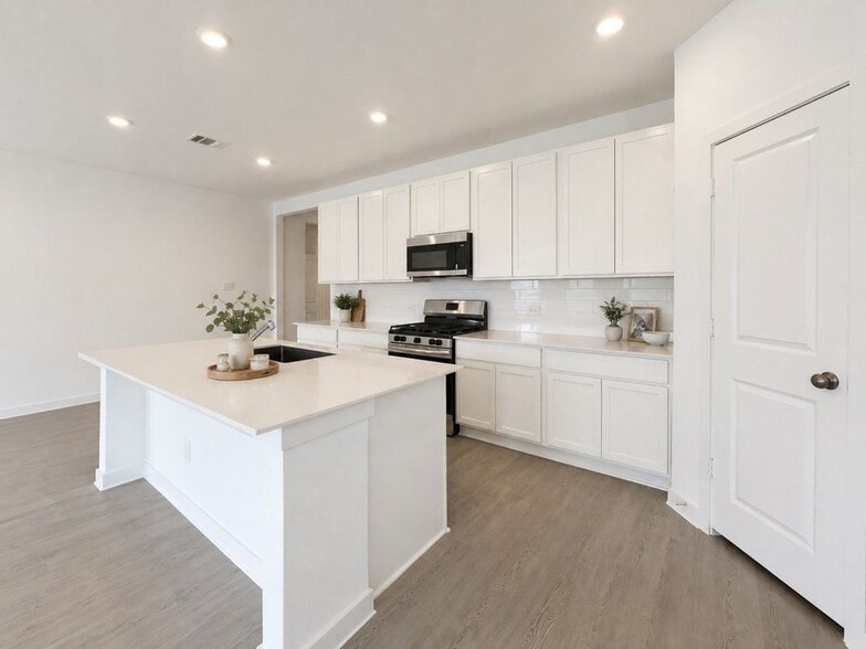 Building Photo - 513 Robin Ct