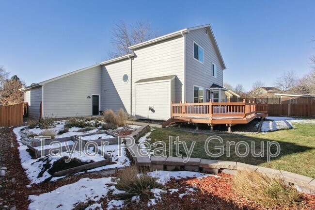 Building Photo - 13324 Umatilla St