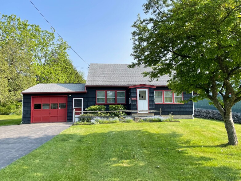 Front of House - 3392 Howlett Hill Rd