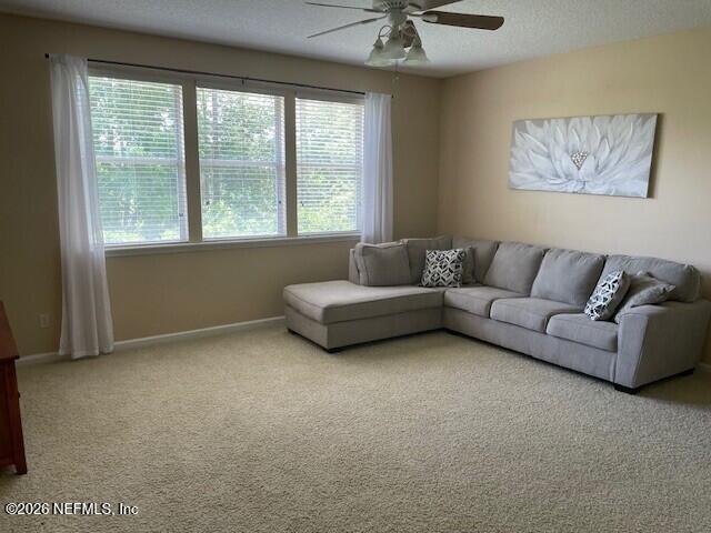 Building Photo - 2543 Willow Creek Dr