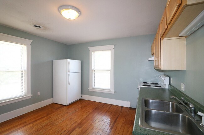 Building Photo - 826 Vattier Street